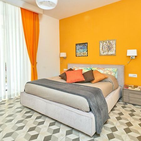 ナポリ A Casa Del Principe Lt Bed & Breakfast エクステリア 写真