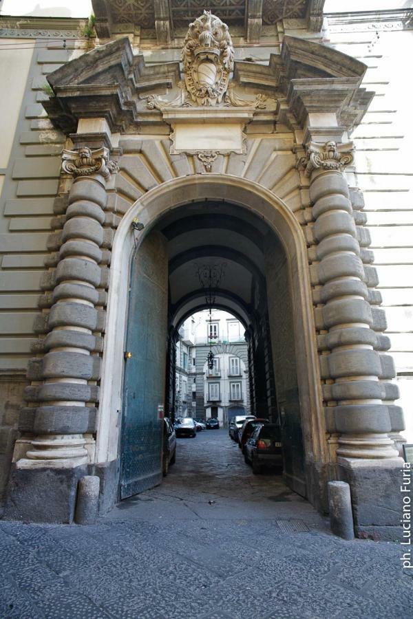 ナポリ A Casa Del Principe Lt Bed & Breakfast エクステリア 写真