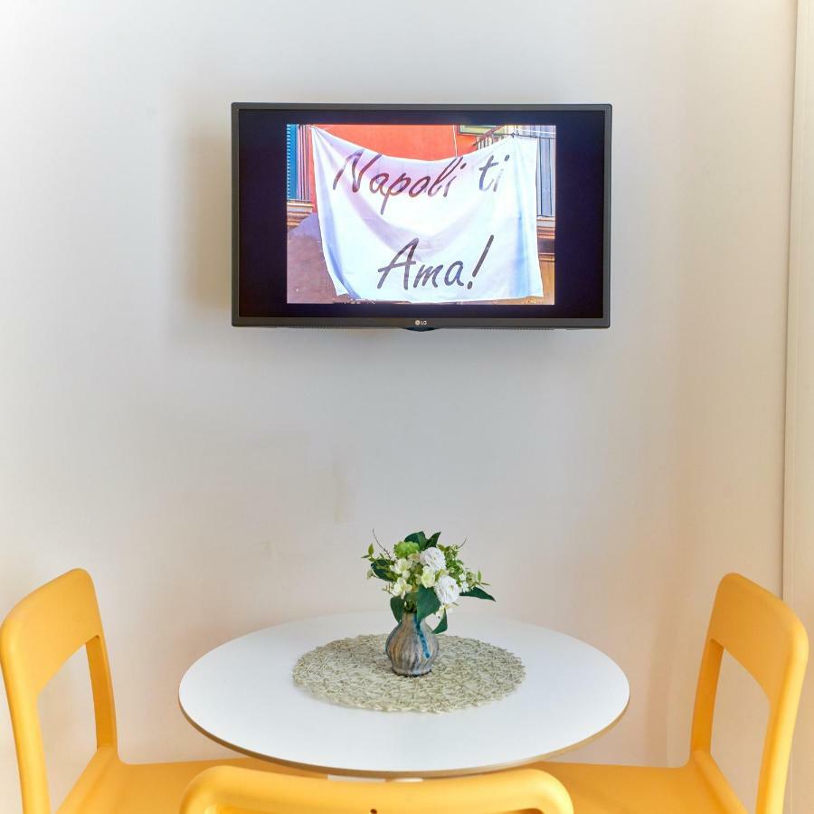 ナポリ A Casa Del Principe Lt Bed & Breakfast エクステリア 写真