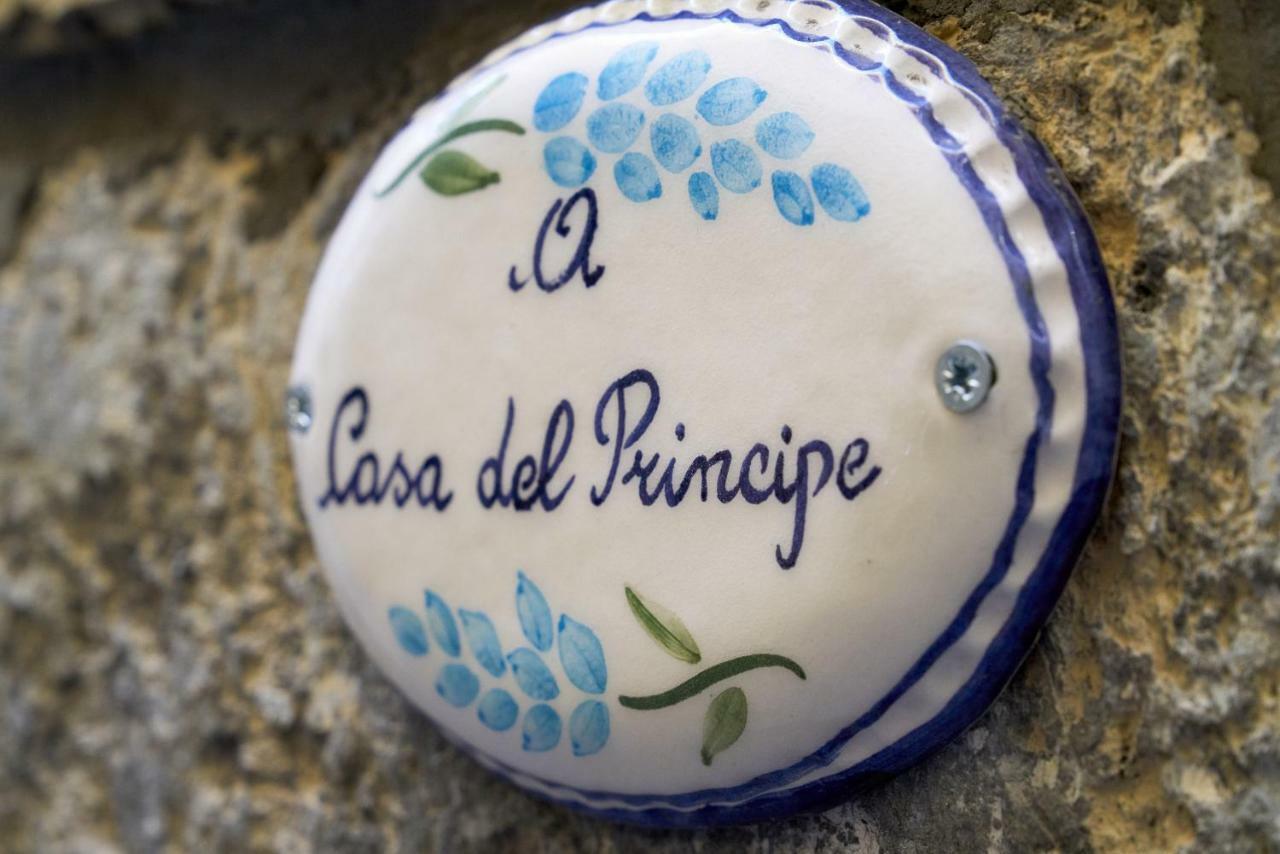 ナポリ A Casa Del Principe Lt Bed & Breakfast エクステリア 写真