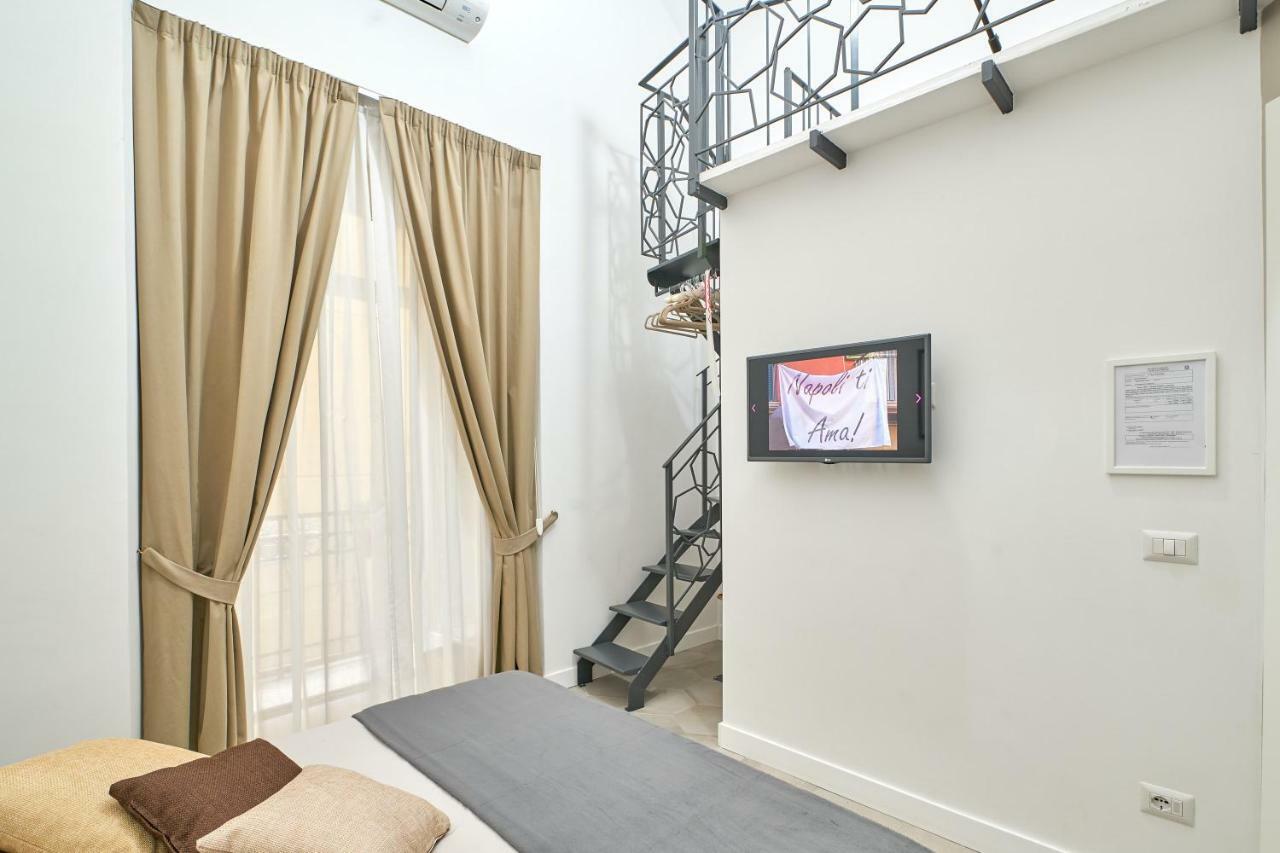 ナポリ A Casa Del Principe Lt Bed & Breakfast エクステリア 写真